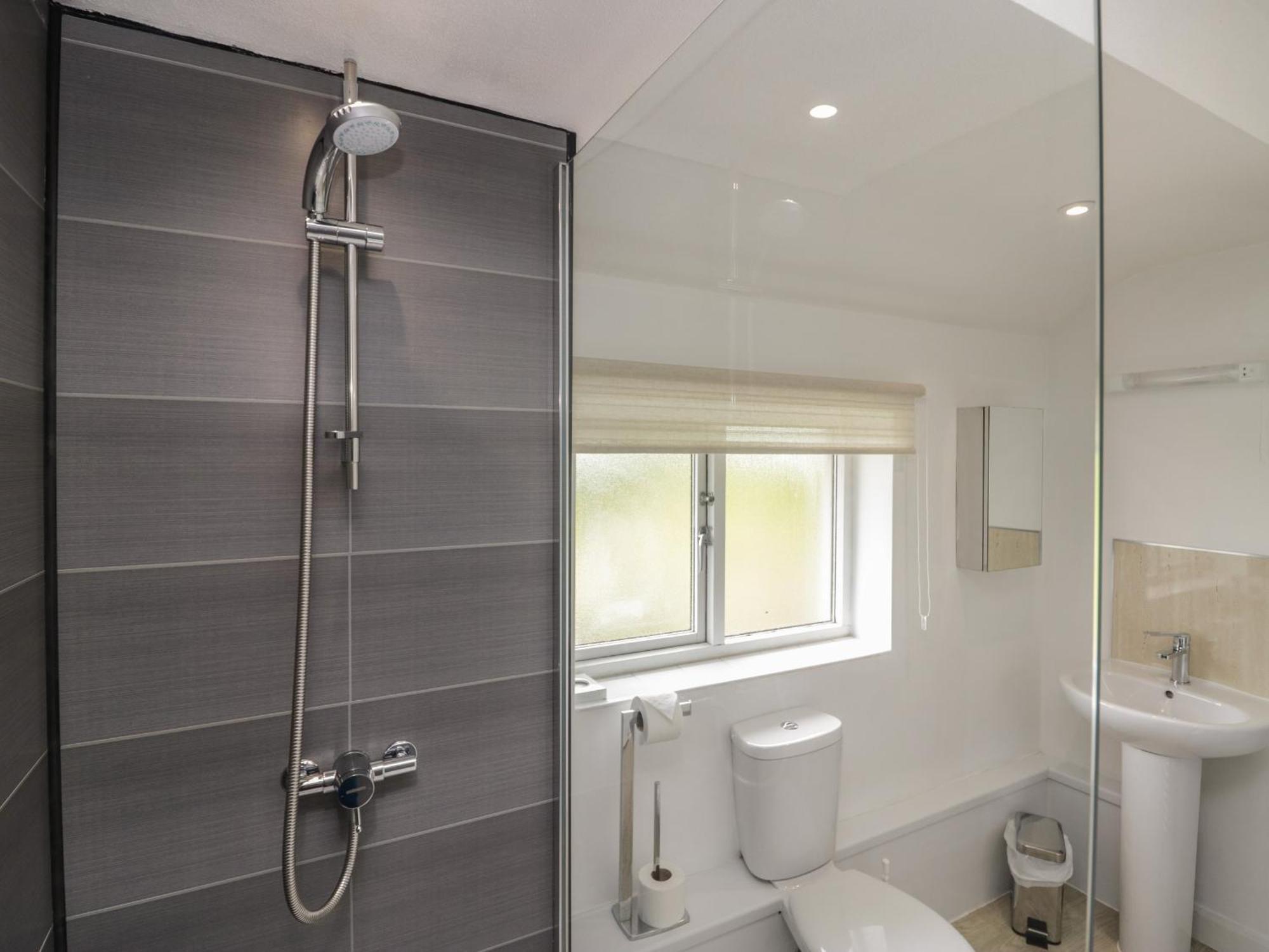 9 Eamont Park Villa Penrith Exterior photo